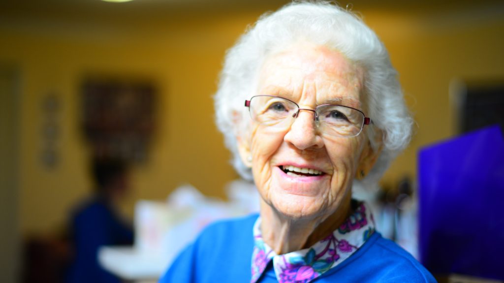 Signs Your Elderly Parent May Be Unsafe Living Alone at Home